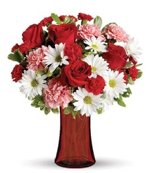 Hugs And Kisses Davenport Florist - Same Day Flower Delivery - Flower Power 